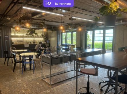 Pronájem kanceláře, 1 797 m²