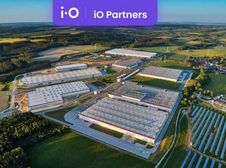 Pronájem - skladovací prostor, 11 700 m²