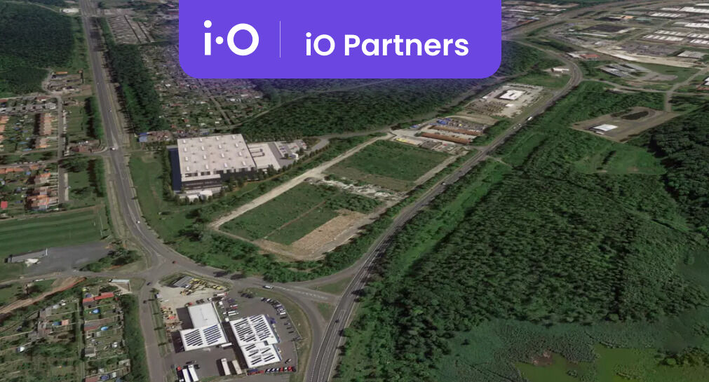 Pronájem - výrobně/ skladovací prostor, 4000 m² - 9331 m²