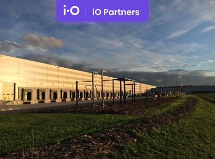 Pronájem skladovací prostor, 9 793 m²