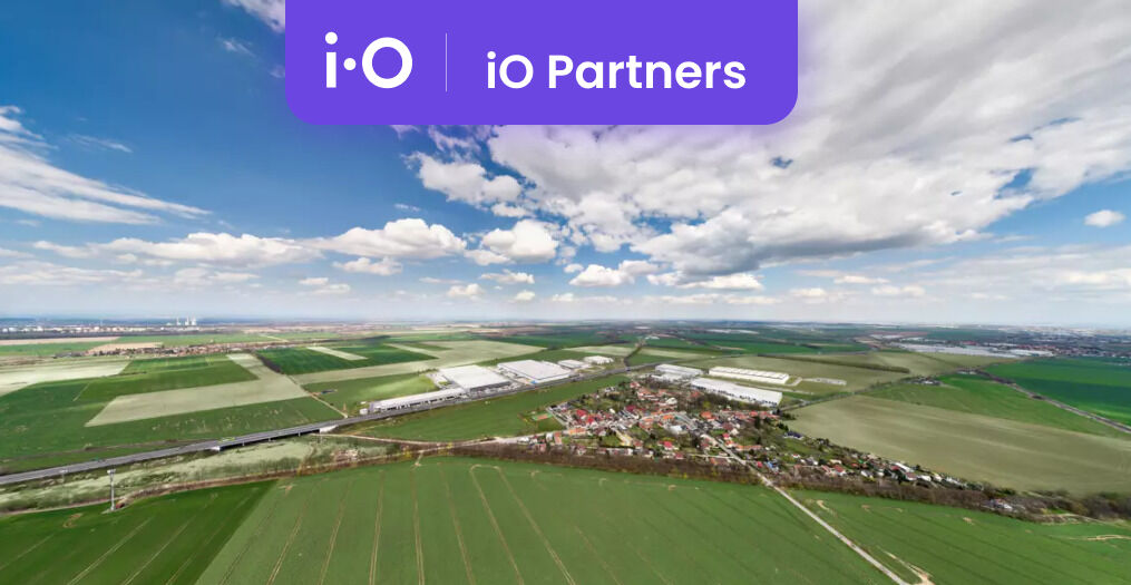 Pronájem - výrobně/ skladovací prostor, 5000 m² - 9793 m²