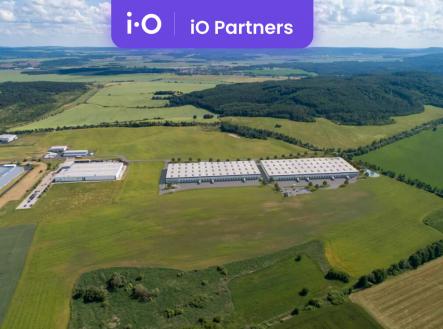 Pronájem - skladovací prostor, 5 000 m²