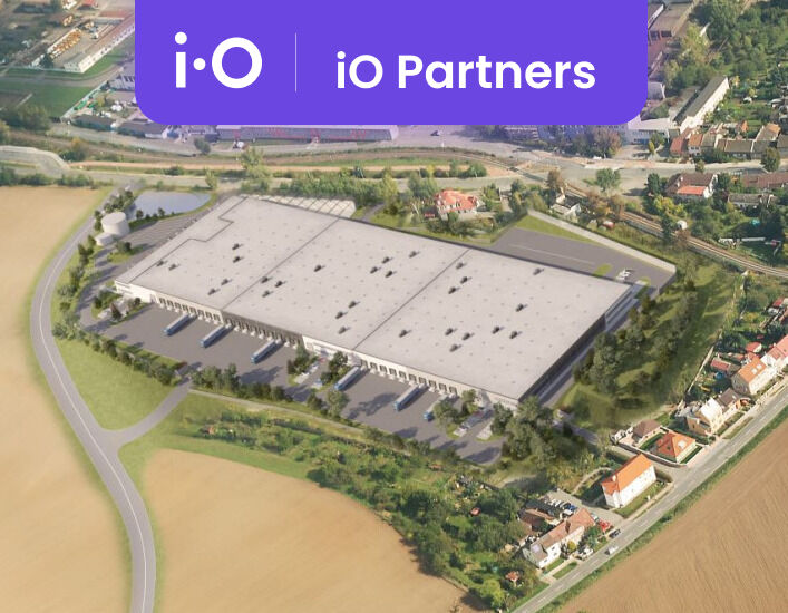 Pronájem - výrobní prostor, 2000 m² -  25 800 m²