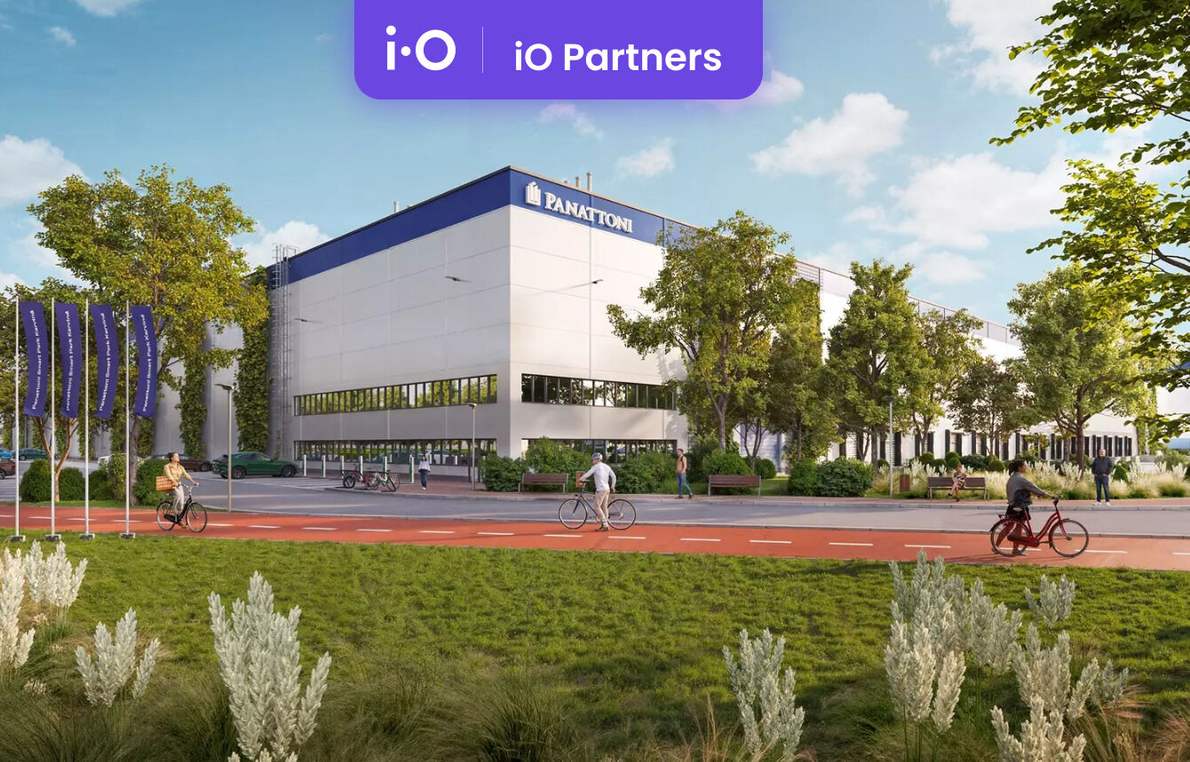 Pronájem - výrobně/ skladovací prostor, 10 000 m² - 127 885 m²