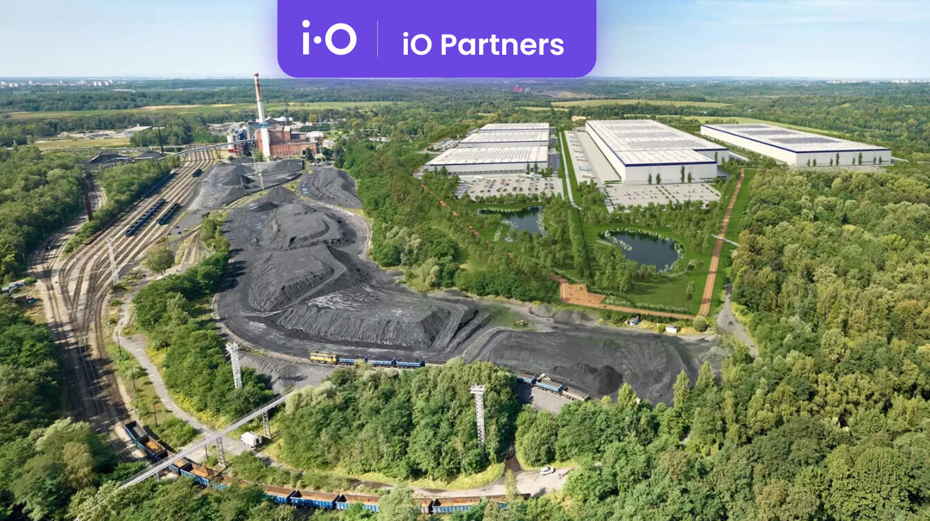 Pronájem - výrobně/ skladovací prostor, 10 000 m² - 127 885 m²