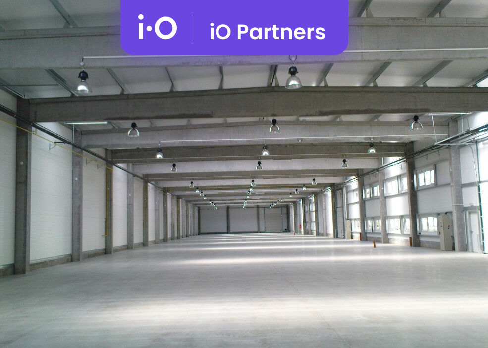 Pronájem - výrobně/ skladovací prostor, 314 m² do 640 m²