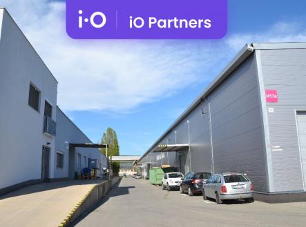 Pronájem skladovací prostor, 1 400 m²