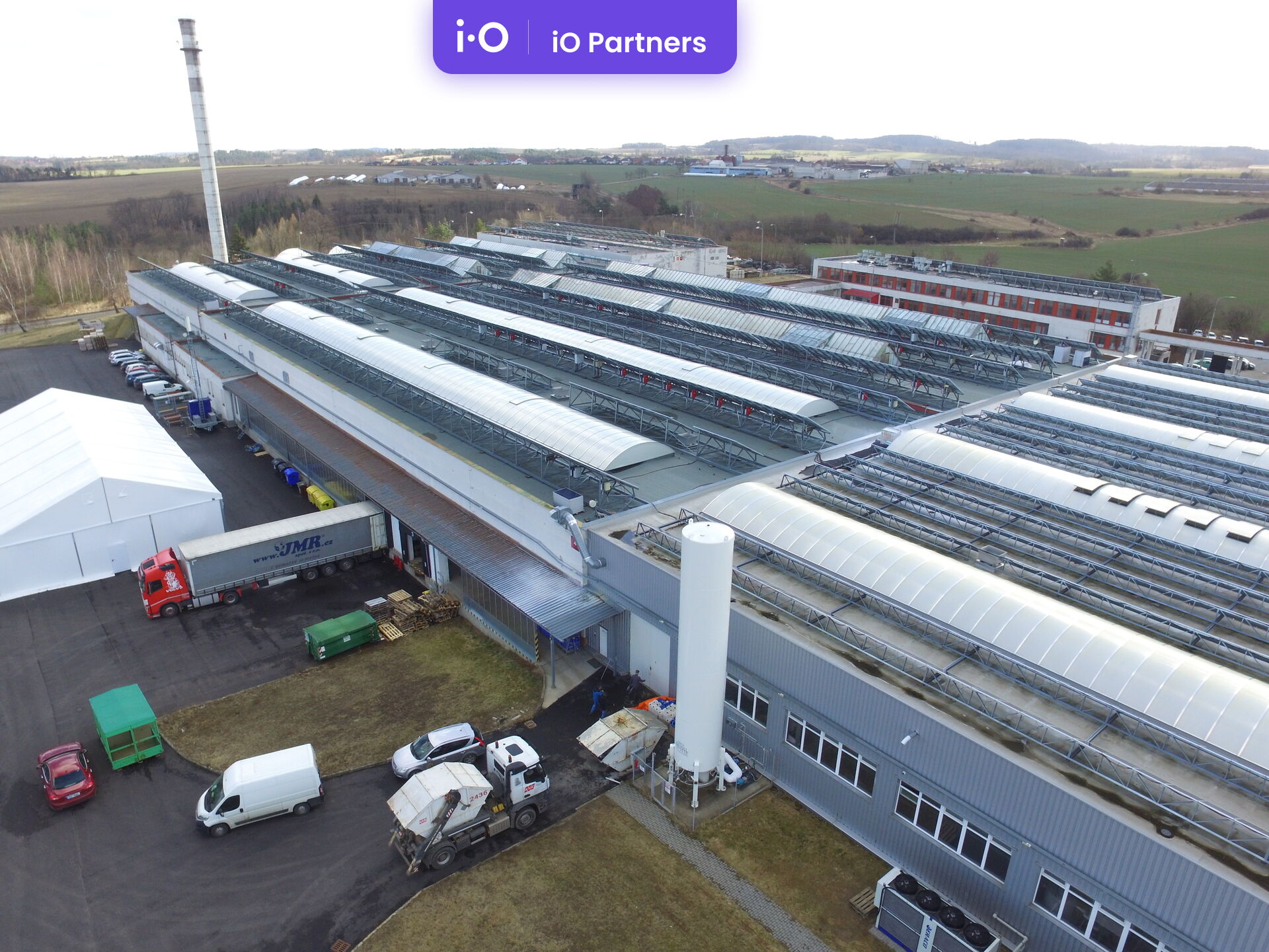 Pronájem - výrobně/ skladovací prostor, 1075 m²