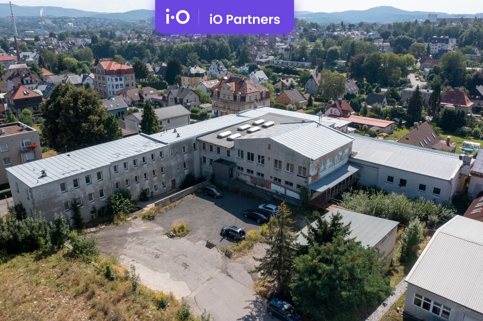 Pronájem - výrobní prostory, 1500 m²