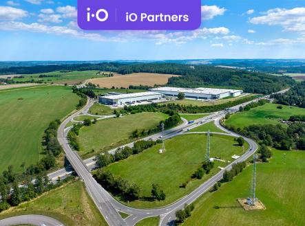 Pronájem skladovací prostor, 5 672 m²