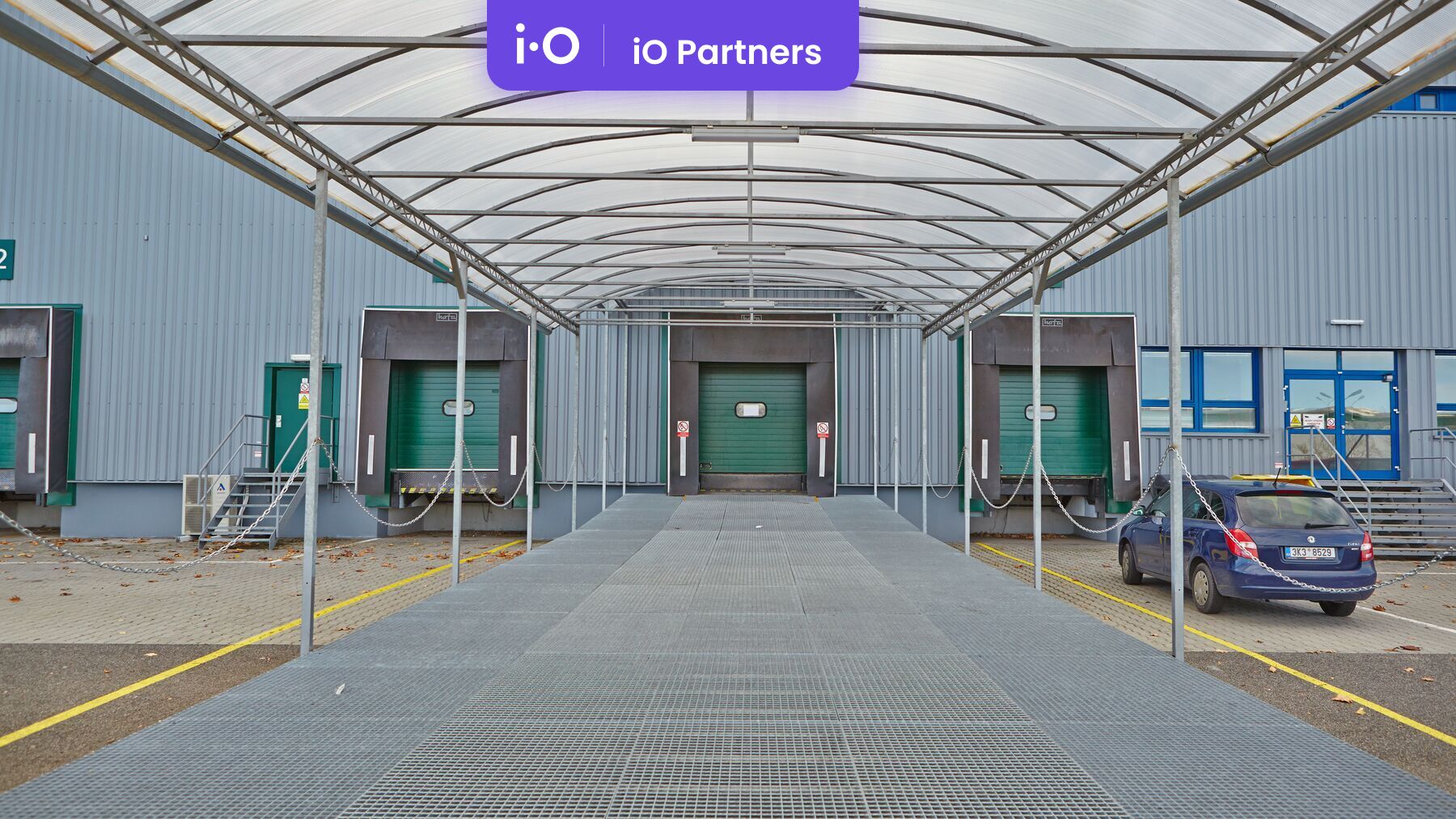 Pronájem - výrobně/ skladovací prostor,4 733 m²