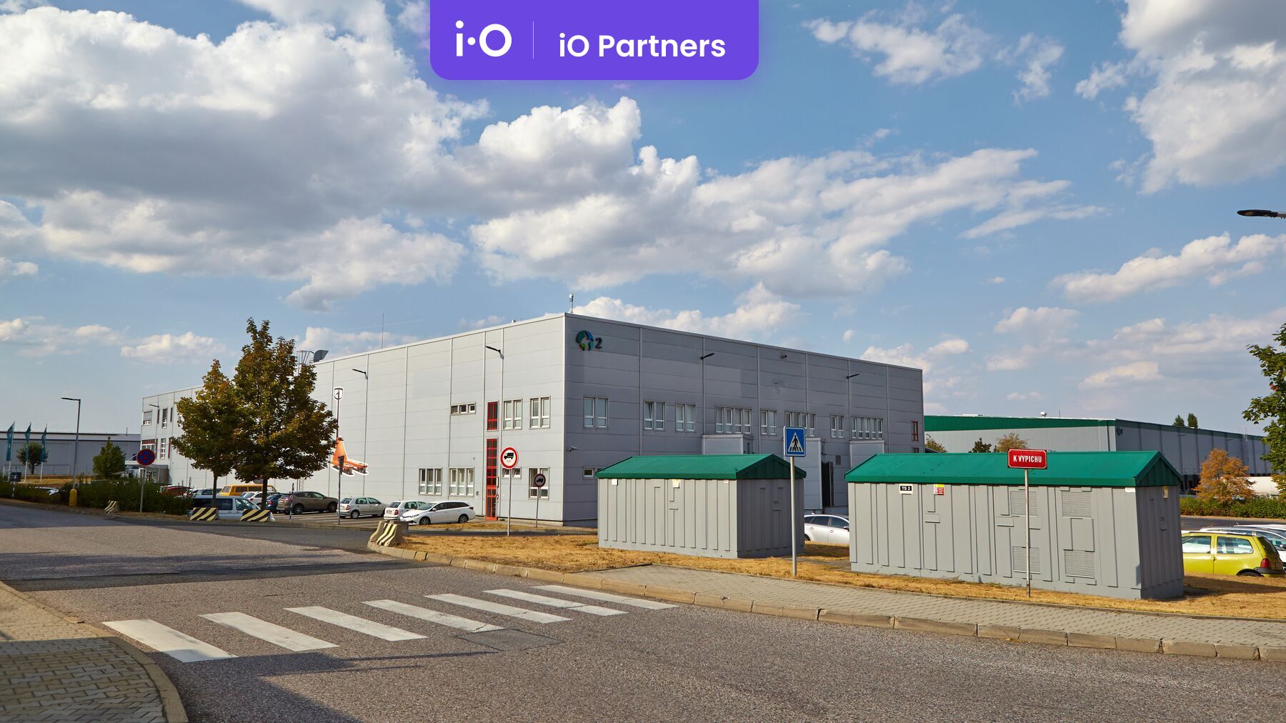 Pronájem - výrobně/ skladovací prostor, 3 015 m²