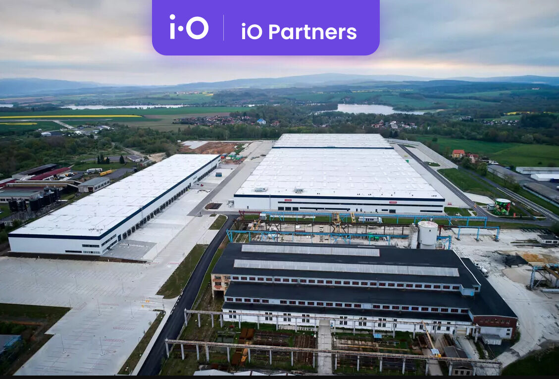 Pronájem - výrobně/ skladovací prostor 5000 m² - 11000 m²