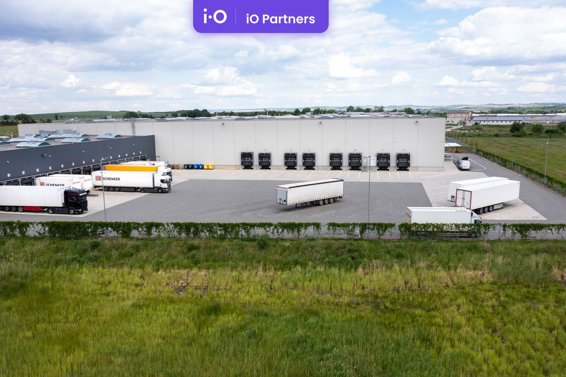 Pronájem - výrobně/ skladovací prostor, 5000 m² - 37 517 m²