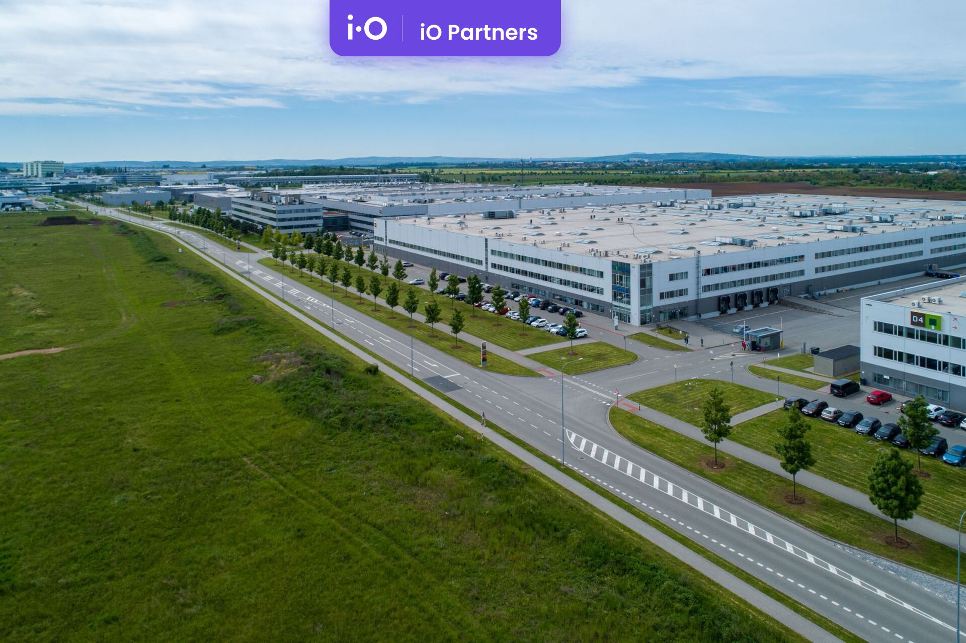 Pronájem - výrobně/ skladovací prostor, 9 622 m²