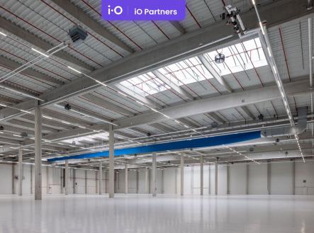 Pronájem skladovací prostor, 4 890 m²