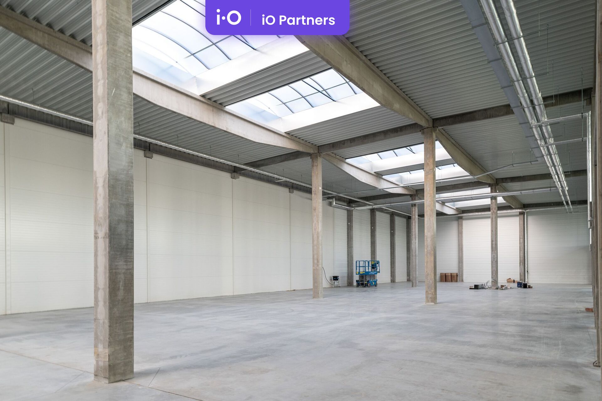 Pronájem - výrobně/ skladovací prostor, 935 m² - 5 119 m²