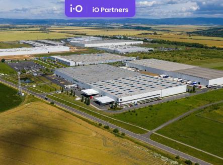 Pronájem skladovací prostor, 47 560 m²