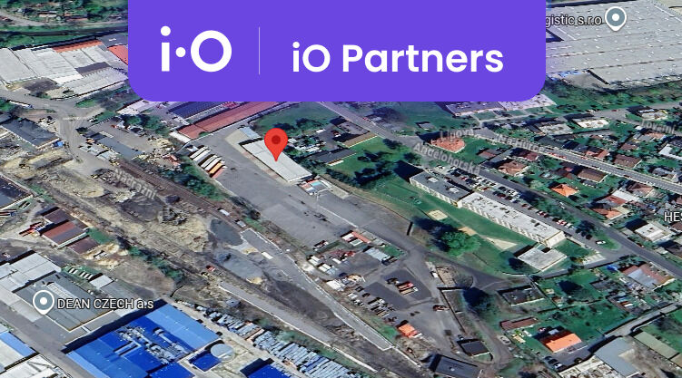 Pronájem - skladovacích venkovních prostor, 3100 m²