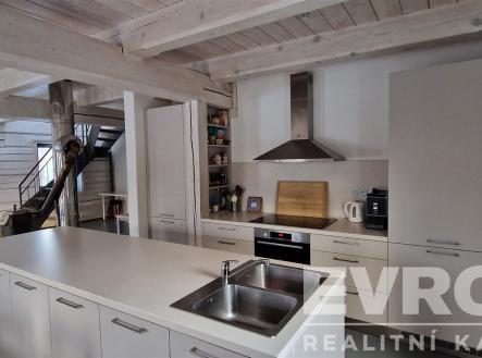 Prodej hotel, 260 m²