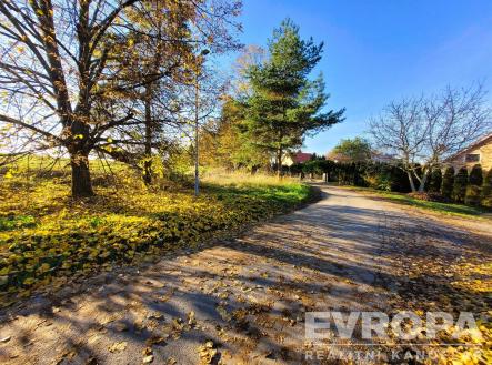 Prodej pozemku pro bydlení, 900 m²