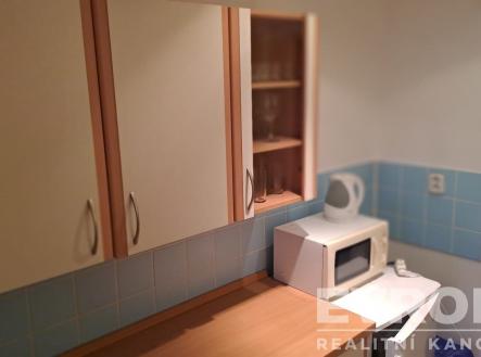 Pronájem bytu, 1+kk, 25 m²