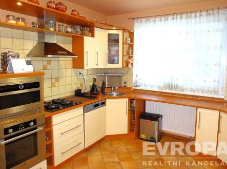 Prodej domu/vily, 282 m²