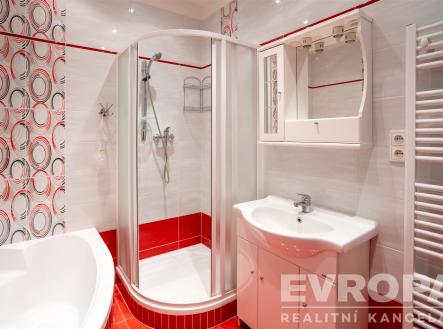 Prodej bytu, 4+1, 108 m²