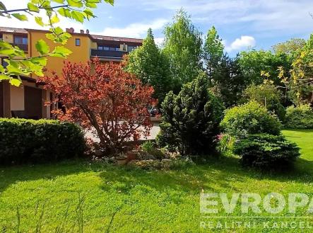 Prodej domu/vily, 958 m²