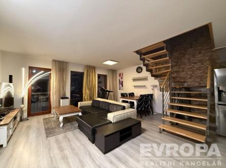 Prodej bytu, 4+kk, 141 m²
