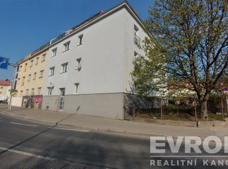 Pronájem bytu, 2+1, 66 m²