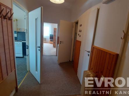 Pronájem bytu, 2+1, 66 m²