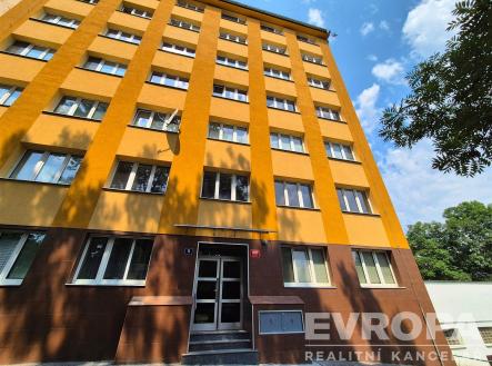 Pronájem bytu, 3+1, 71 m²