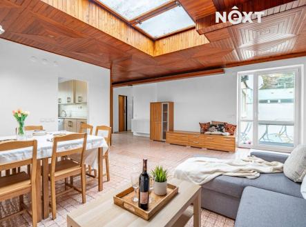 Pronájem domu/vily, 151 m²