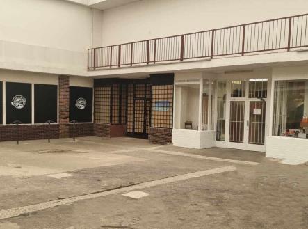 Pronájem obchodní prostor, 95 m²