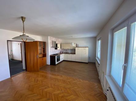 Pronájem bytu, 3+1, 78 m² obrázek