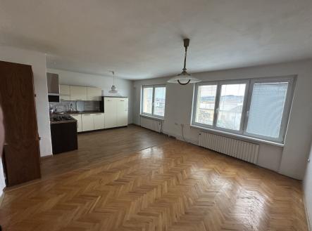 Pronájem bytu, 3+1, 78 m² obrázek