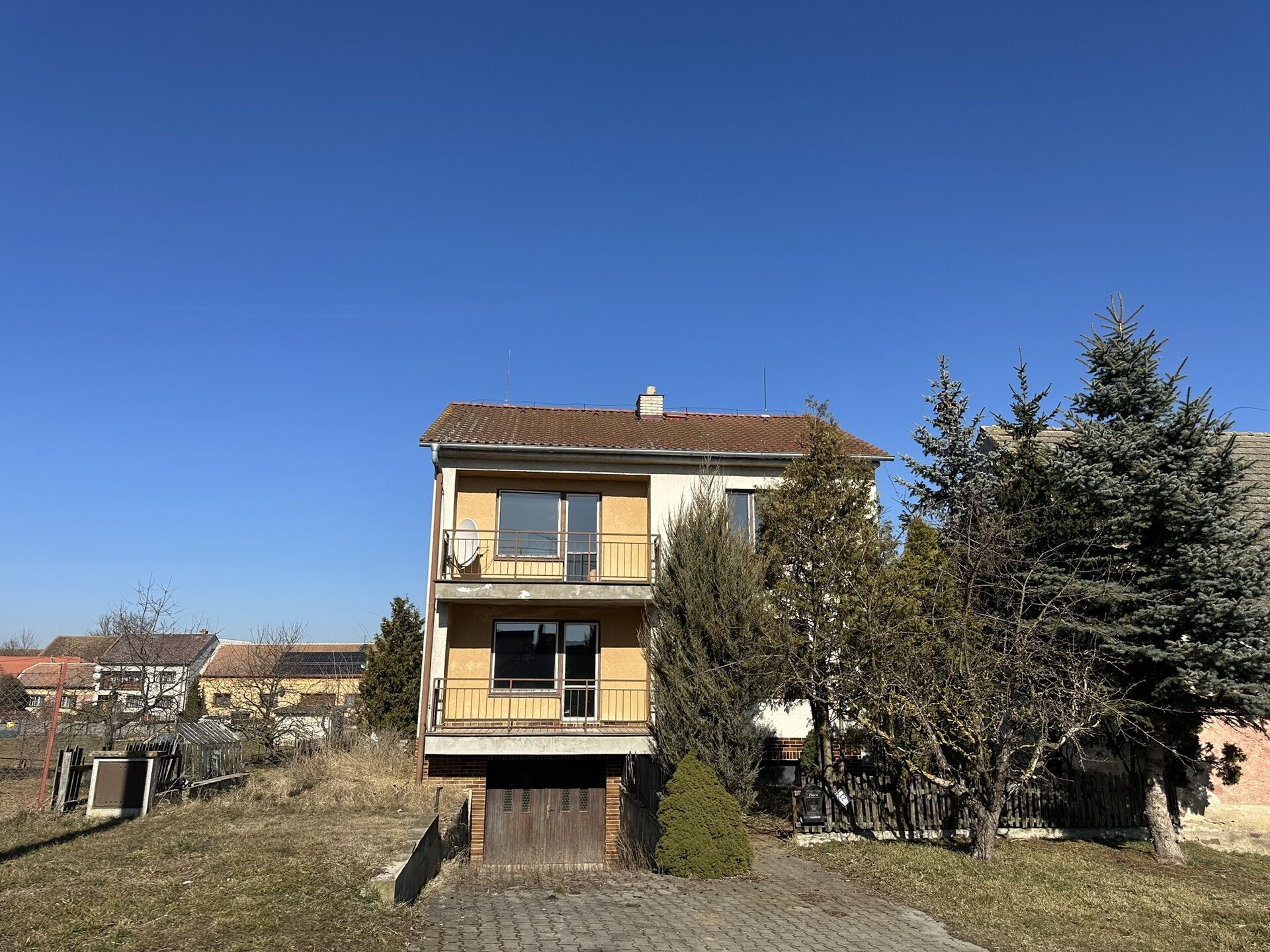 Prodej rodinného domu 5+1 s pozemkem 928 m² – Vícenice u Dolních Lažan