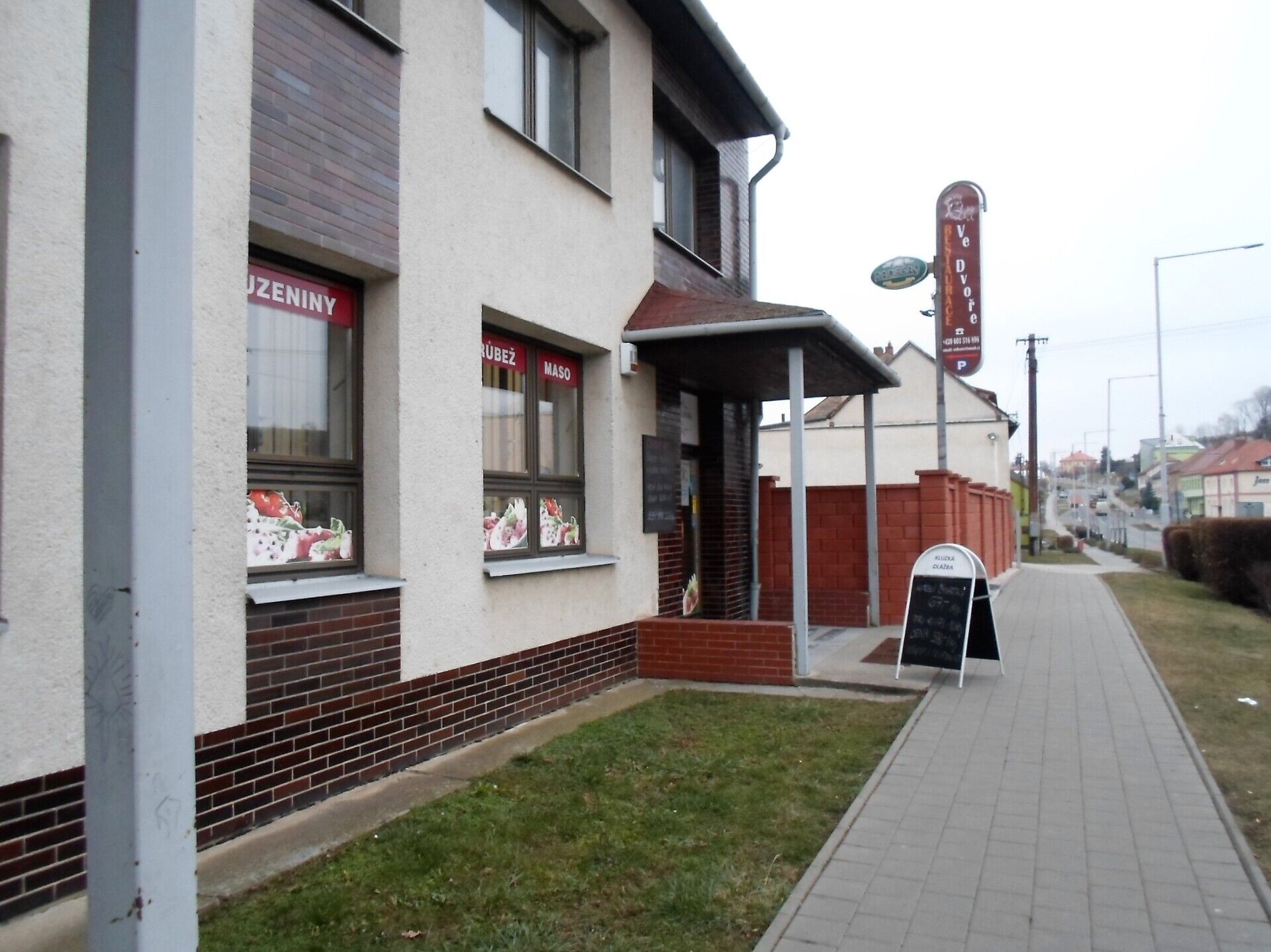 Prodej obchodního prostoru 88 m² Zdounky