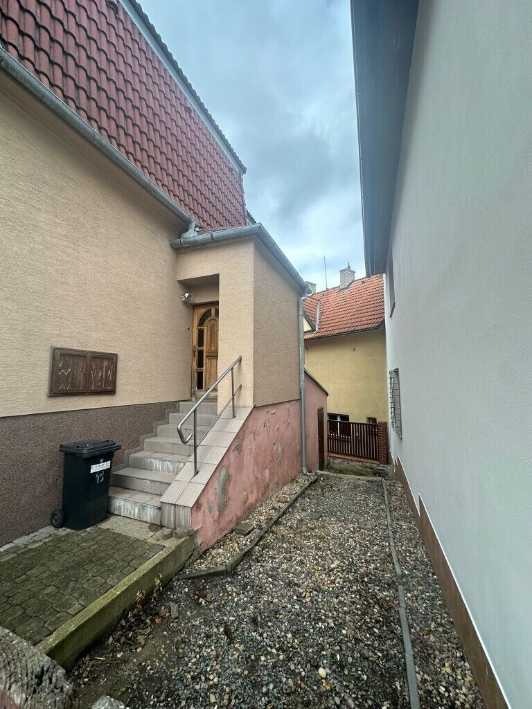 Prodej komerční nemovitosti 200 m², pozemek 297 m², Třebíč - Stařečka