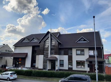 Pronájem skladovací prostor, 150 m²