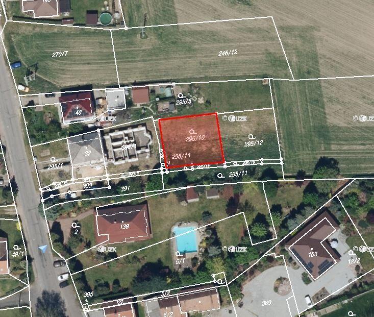 Prodej stavebního pozemku 398 m2 v Drozdicích, městský obvod Pardubice IV