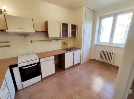 Pronájem bytu, 2+1, 60 m²