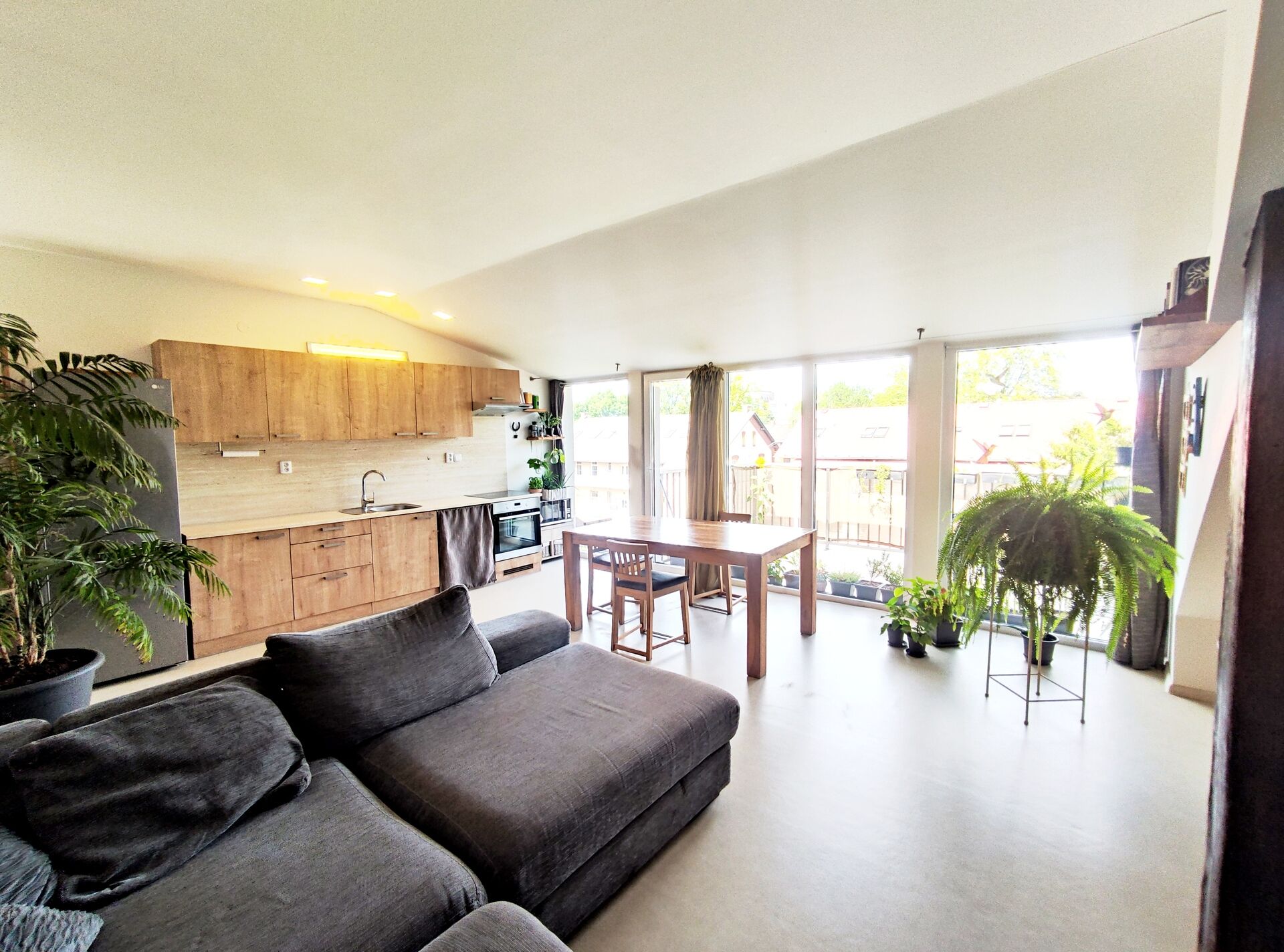 Pronájem podkrovního bytu s terasou, 90m2, Daliborova, Ostrava - Mariánské Hory