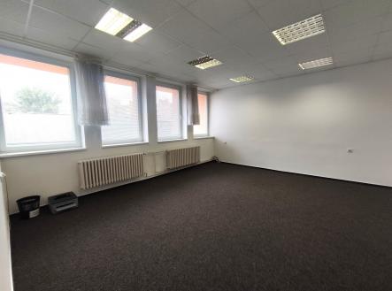 Pronájem kanceláře, 29 m²