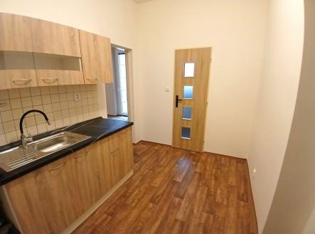 Pronájem bytu, 1+1, 60 m²