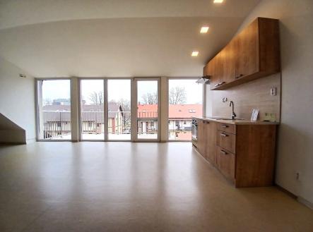 Pronájem bytu, 2+kk, 85 m²