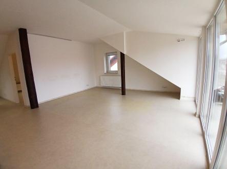 Pronájem bytu, 2+kk, 85 m²