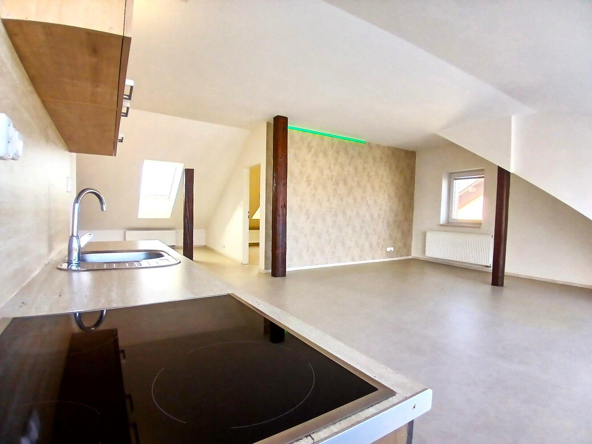 Pronájem podkrovního bytu s terasou, 85m2, Ostrava - Mariánské Hory