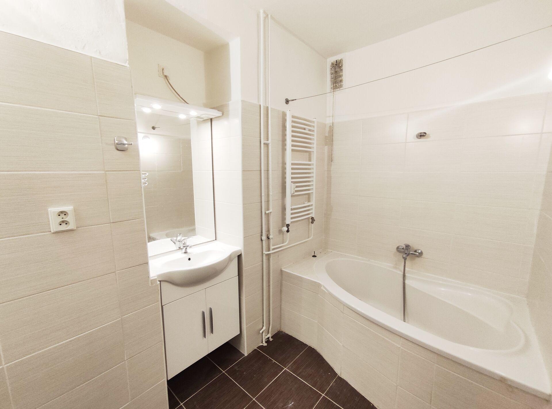 Pronájem bytu 2+1, 60m2, Havanská, Ostrava - Poruba